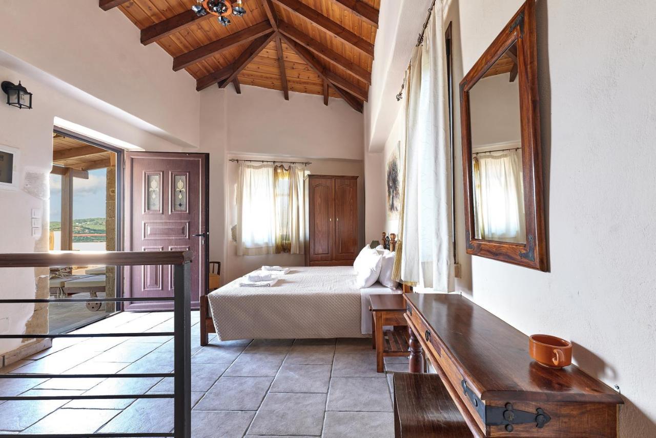Mouri Villa Mourion  ภายนอก รูปภาพ