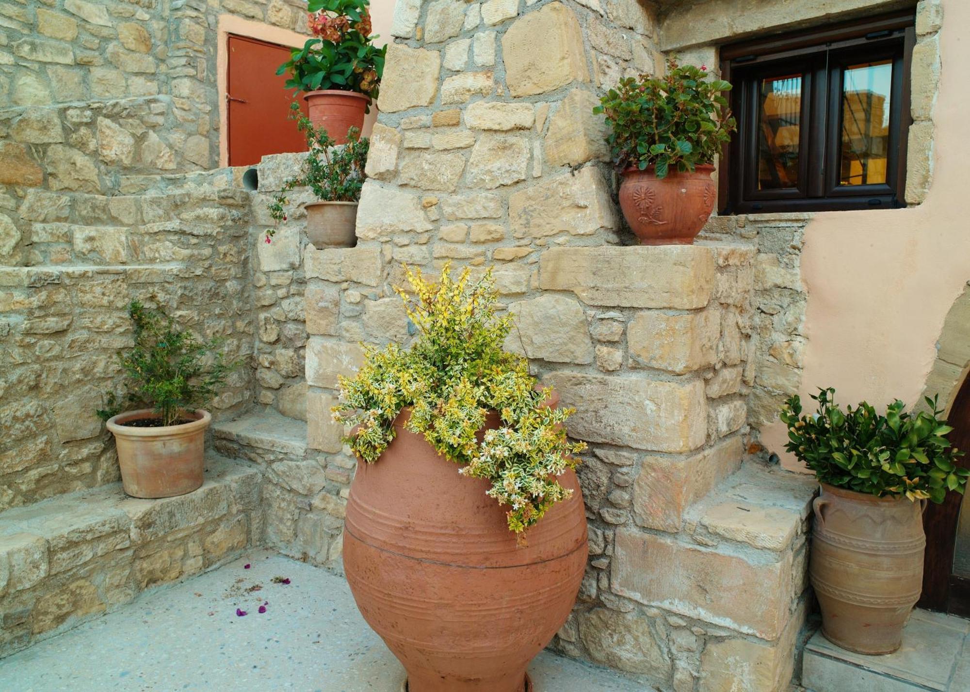 Mouri Villa Mourion  ภายนอก รูปภาพ