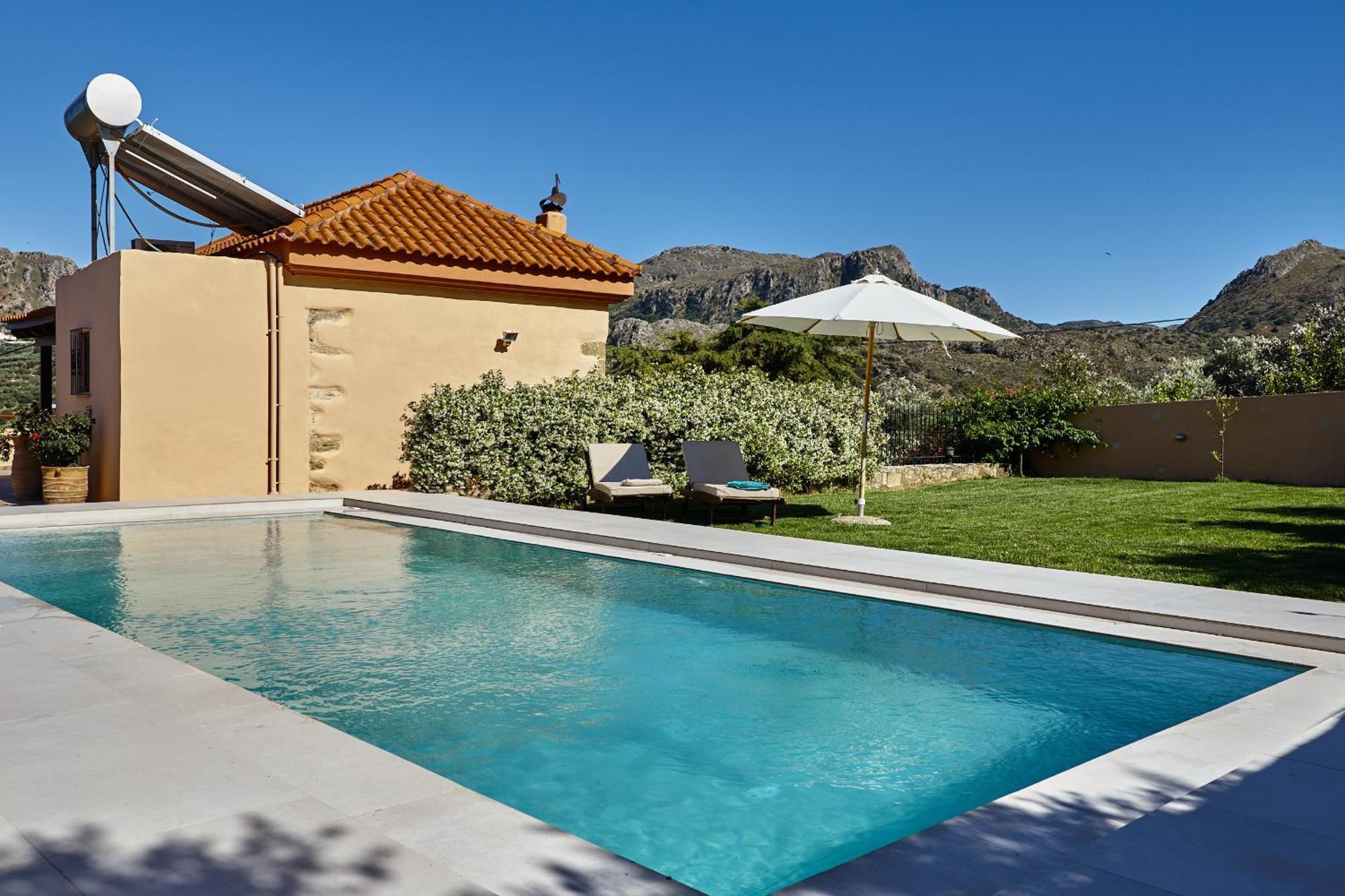 Mouri Villa Mourion  ภายนอก รูปภาพ